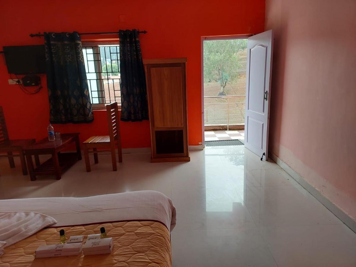 Memmsta Hotels 1510 - Ooty Eksteriør billede